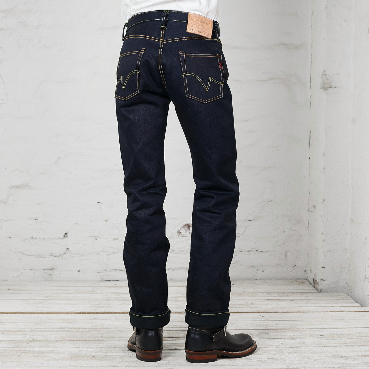 IH-634-XHSib 25oz Straight Cut Indigo/Black