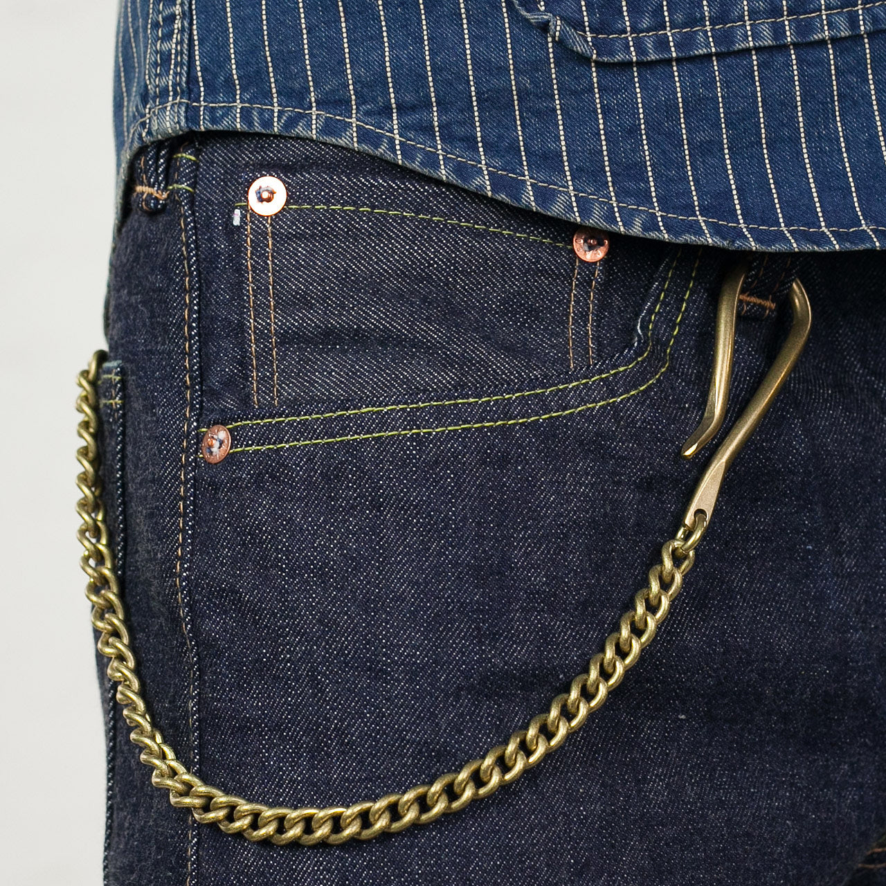 BR725CTR Twist Wallet Chain