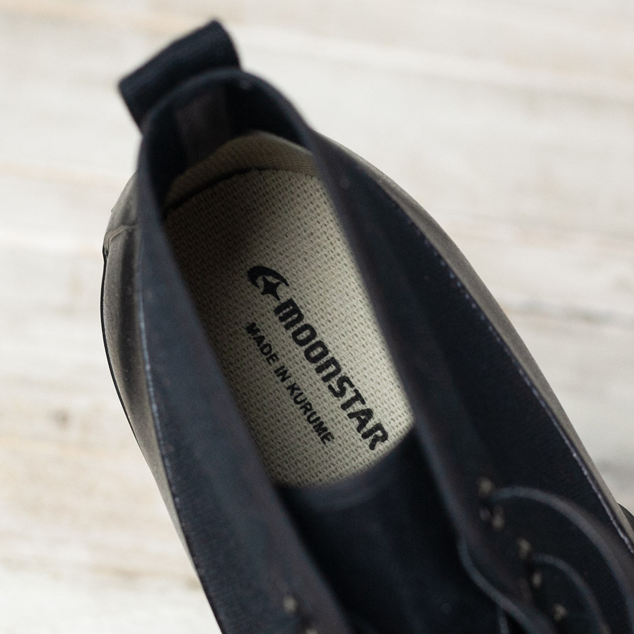 Canvas Sneaker "All Weather" Schwarz