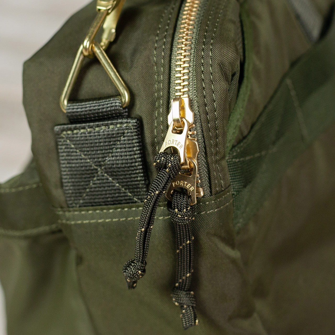 Force 3Way Briefcase Oliv