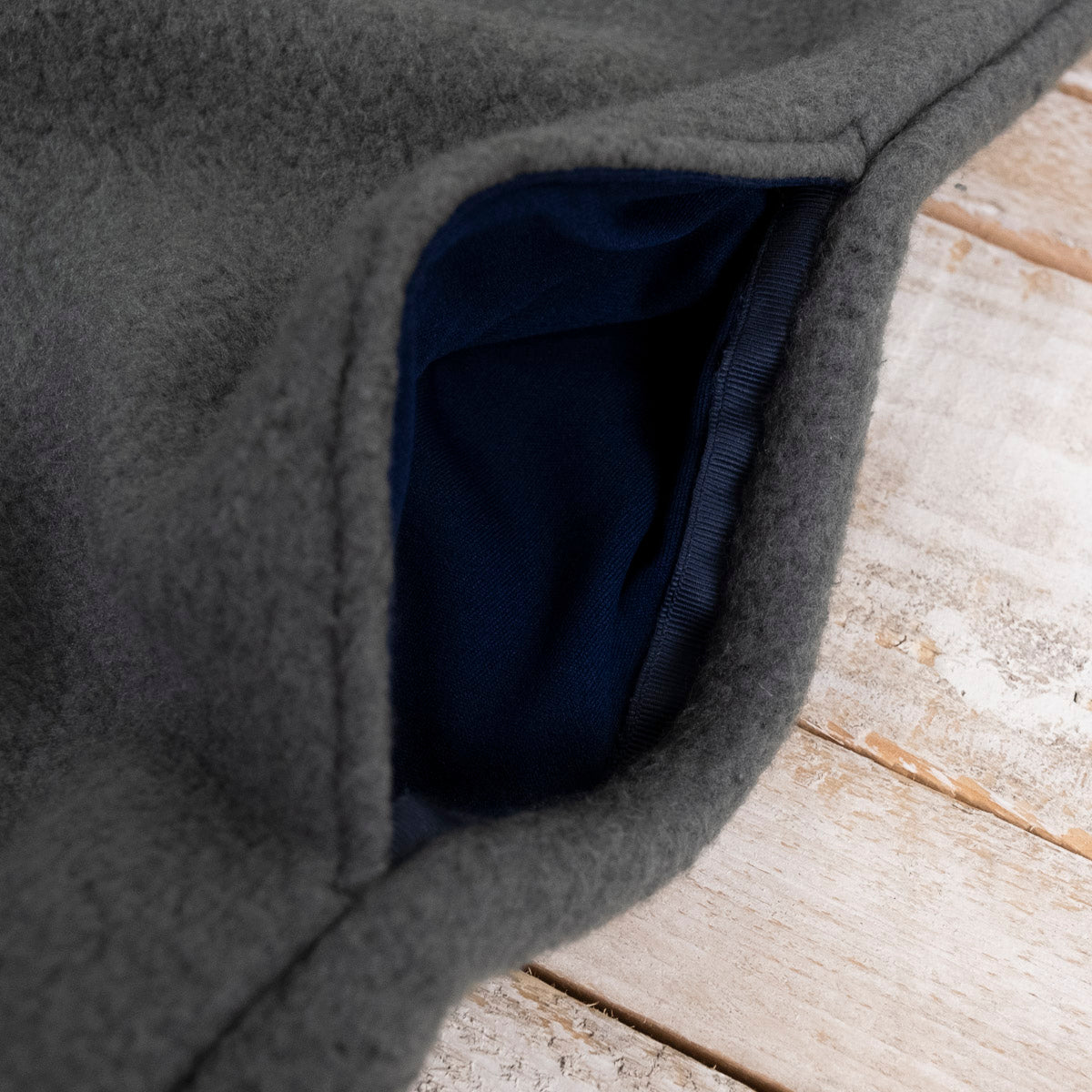 Snap Front Pull-Over Fleece Grau