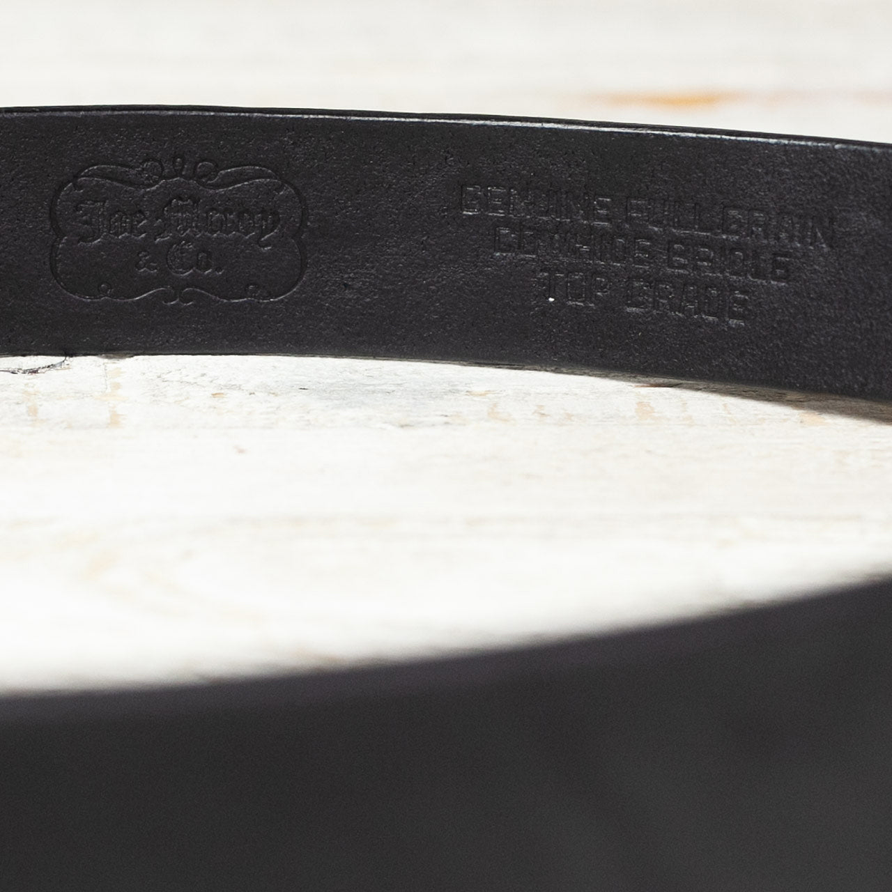 JOE McCOY Bend Leather Belt Schwarz