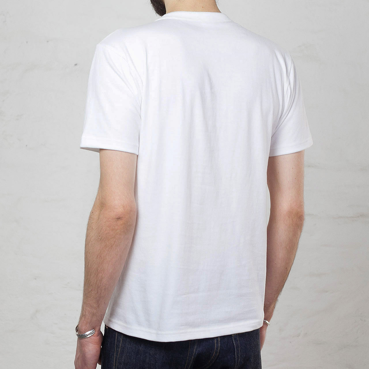 WV73544 Whitesville 2Pack T-Shirt Weiß - featured in "The Bear"