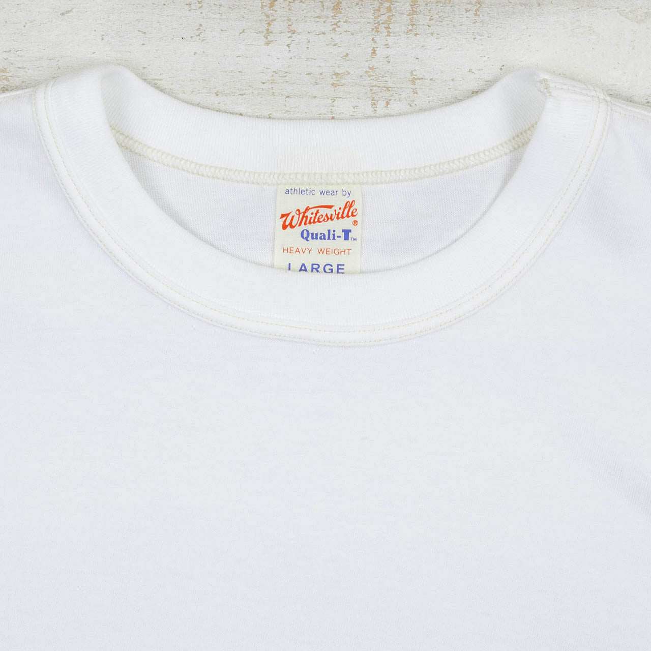 WV73544 Whitesville 2Pack T-Shirt Weiß - featured in "The Bear"