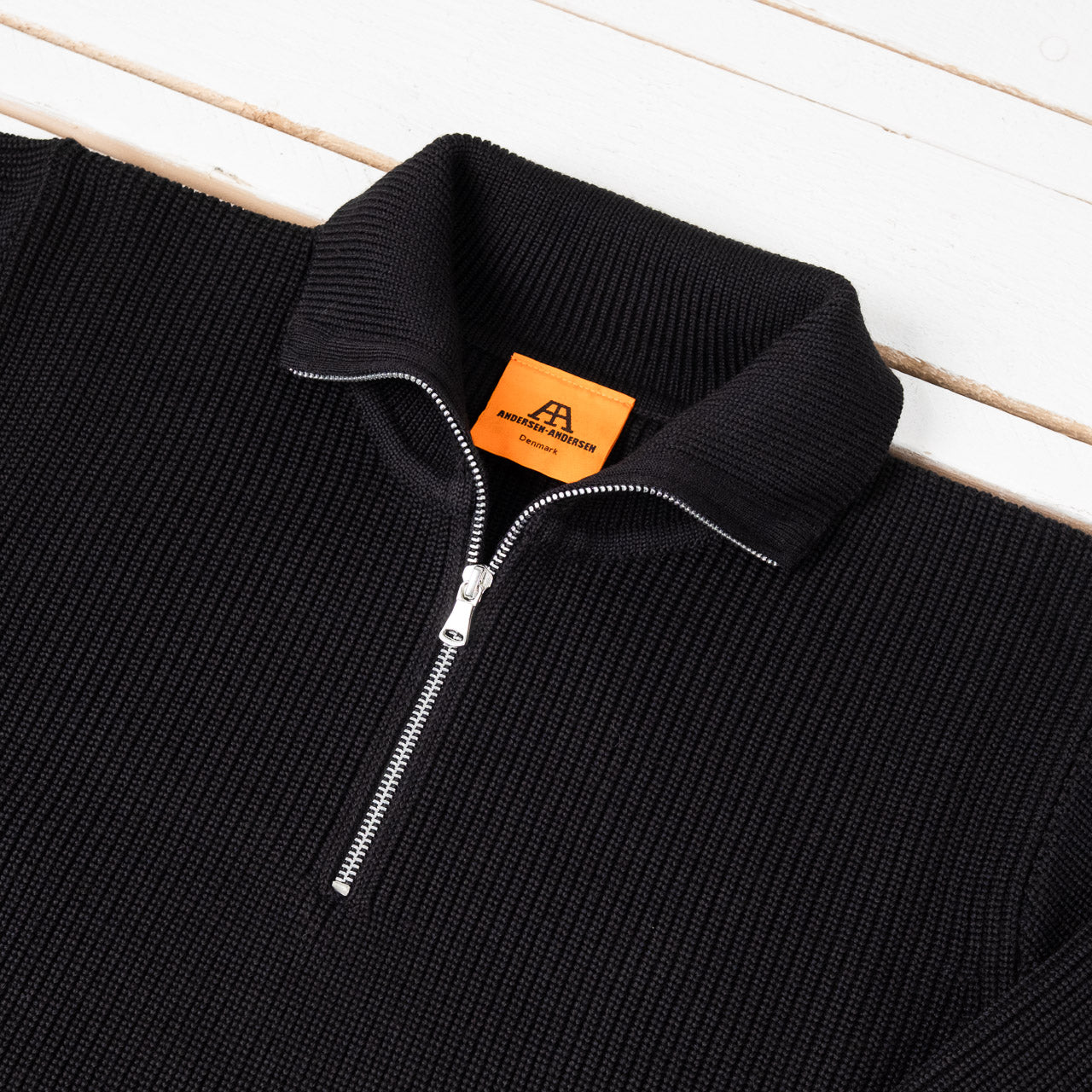 Sailor Half-Zip Black