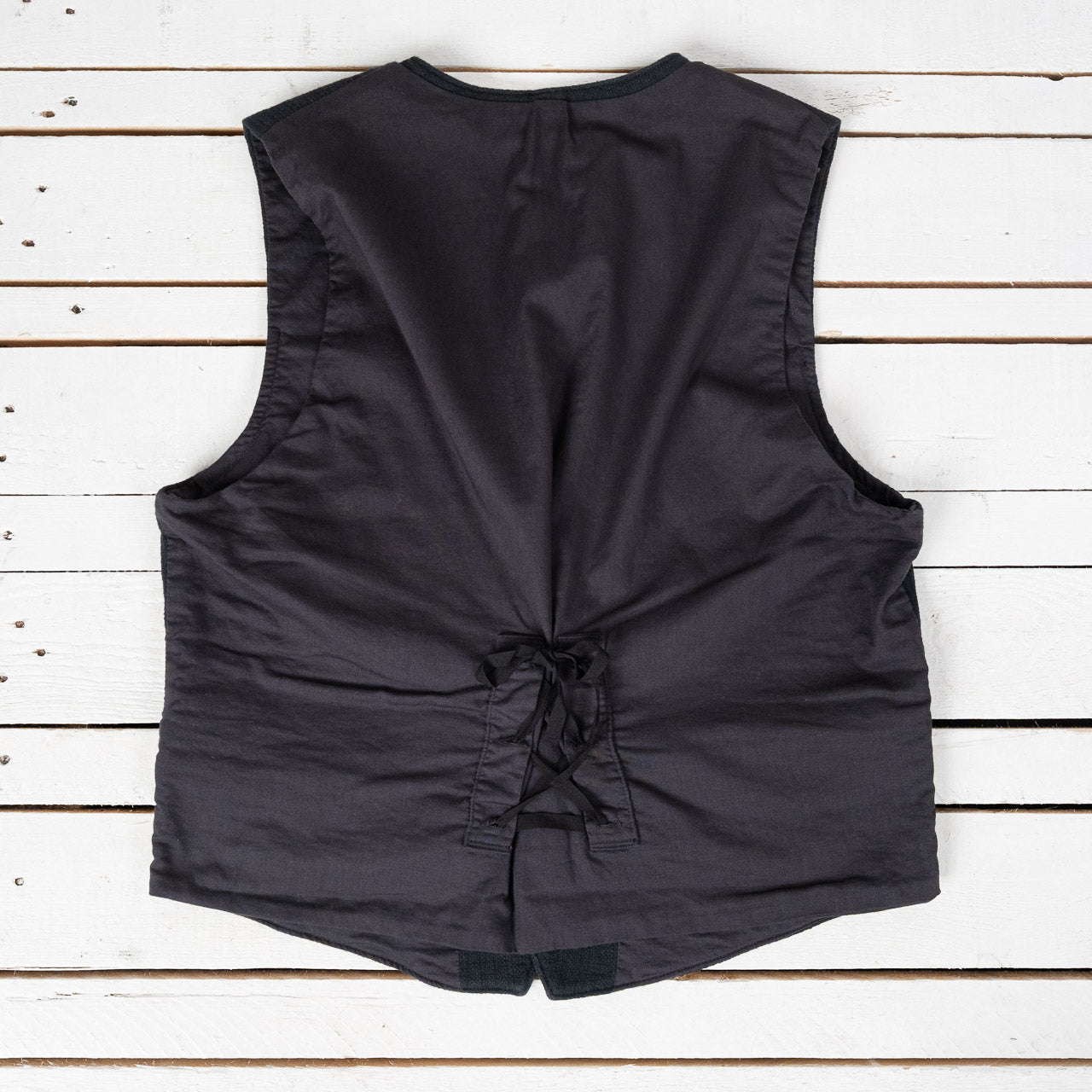 Rasp Dobby Antique Vest Sumi Black