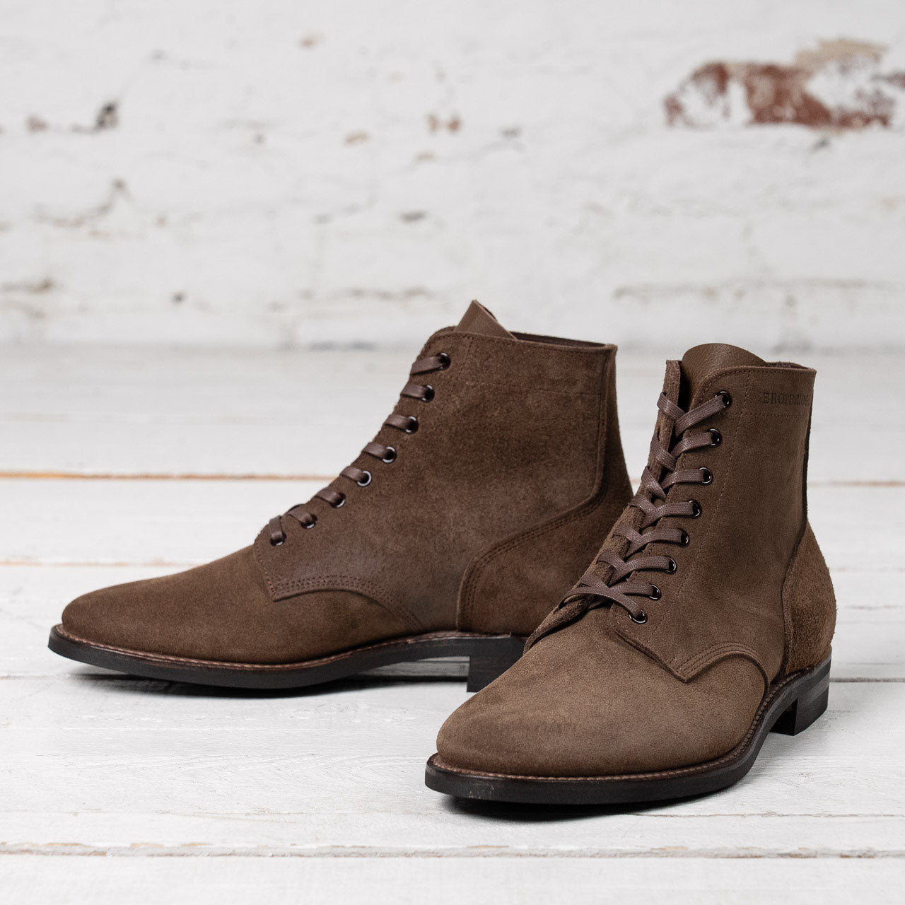 Escape II Boot Suede Brown