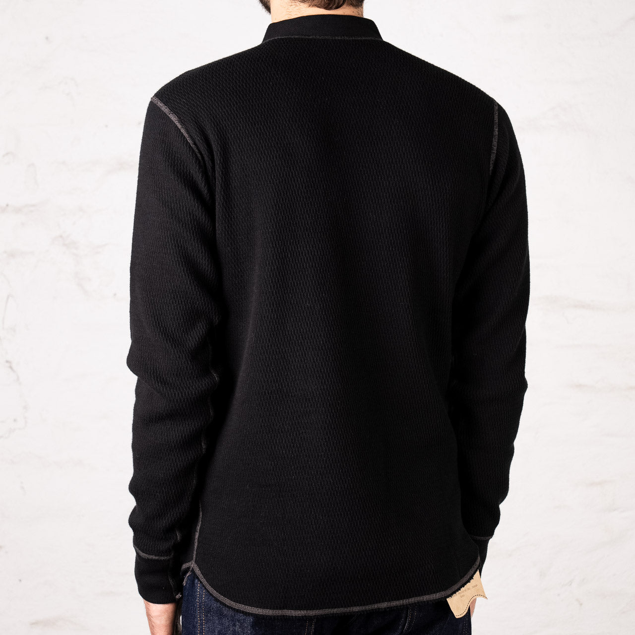 Thermal Henley L/S Black