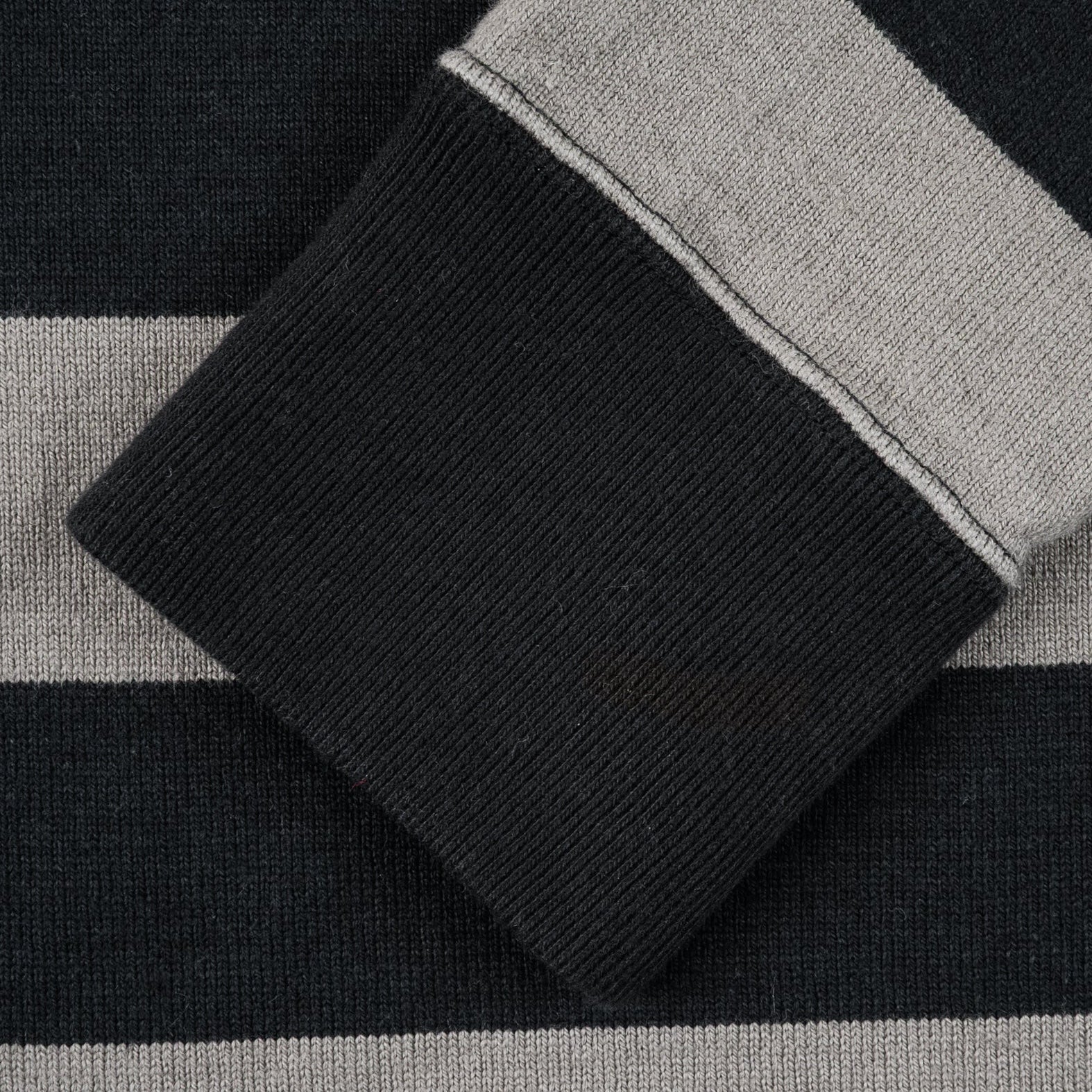 IHTB-01-GRY-BLK 11oz Cotton Long-Sleeved Sweater Grey/Black