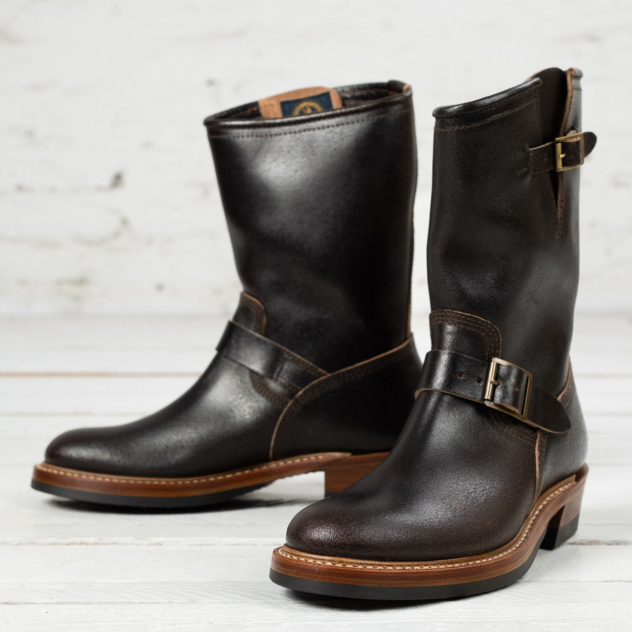 LK-003 Engineer Boots Waxed Flesh Dark Brown