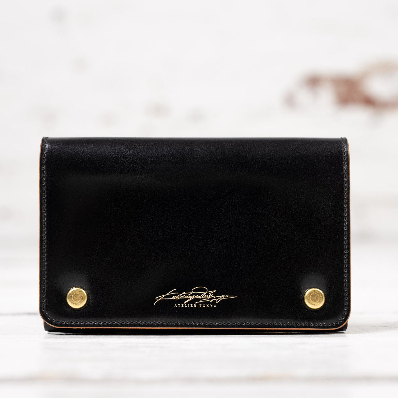 Middle Truckers Wallet Cordovan Leather Schwarz