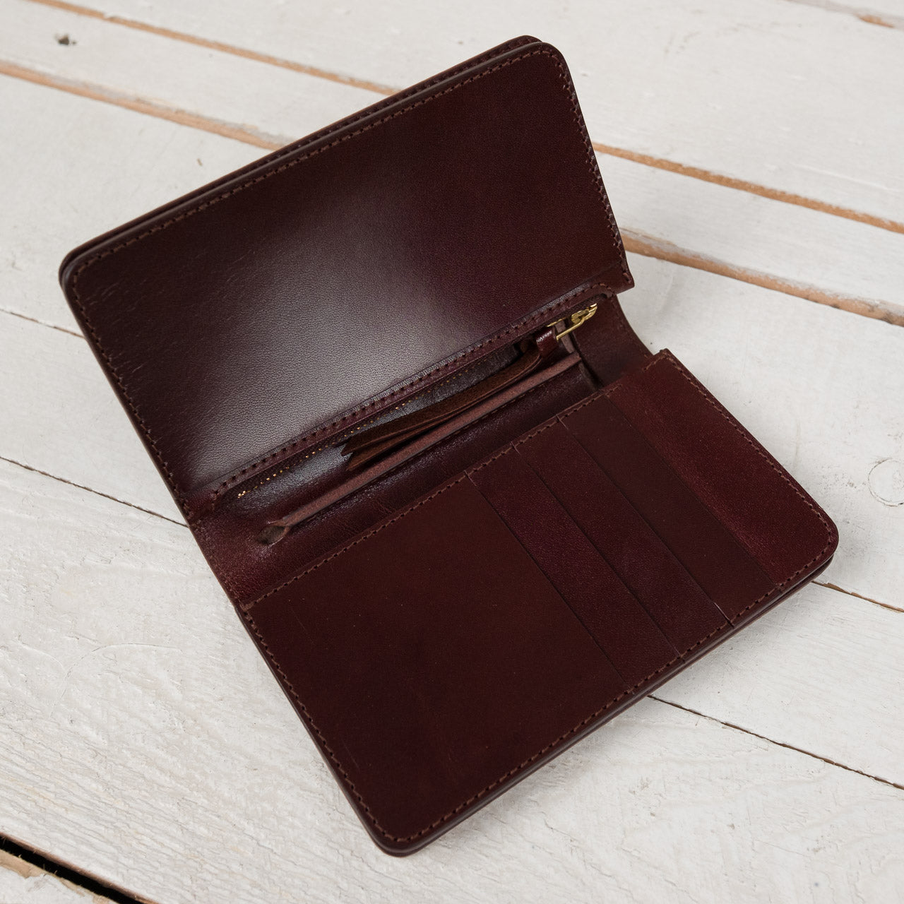 Middle Wallet Brown
