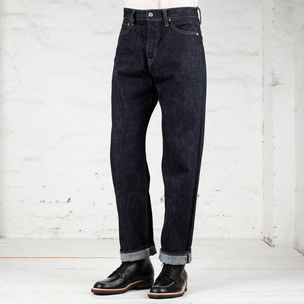 #100 Classic Straight 15,7 oz.