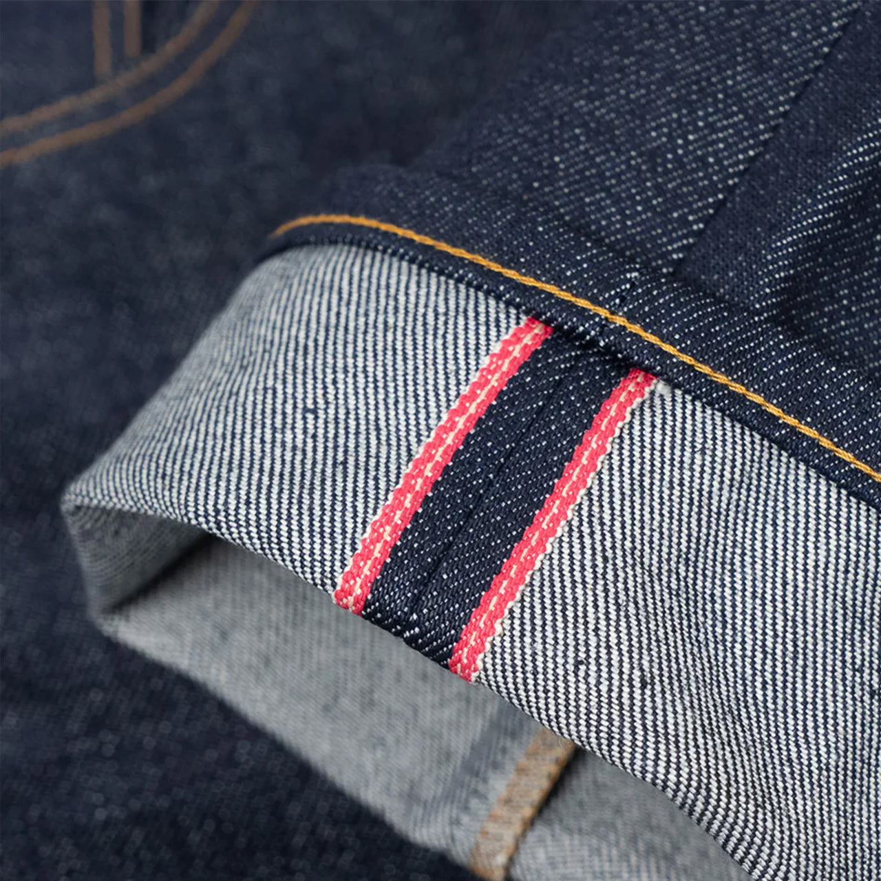 Naked & Famous Weird Guy Dirty Elephant Jeans, Detailansicht der Selvedge-Webkante