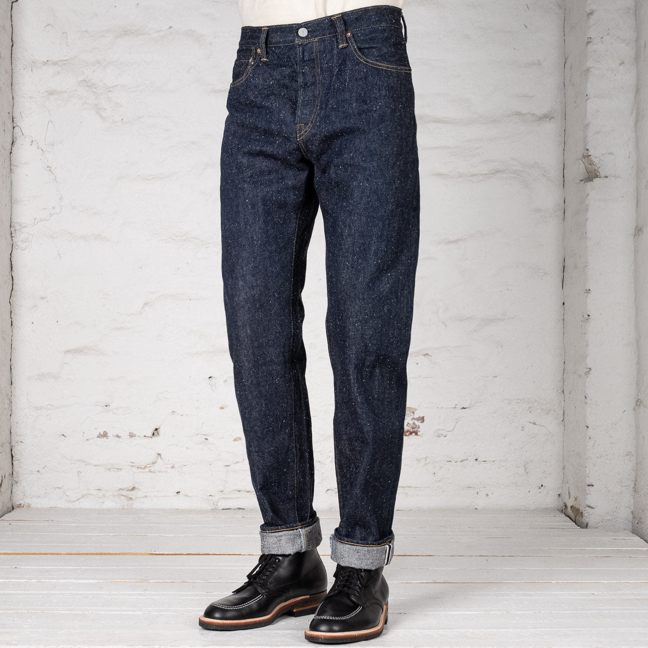 0412 16 oz. Nep denim straight fit jeans