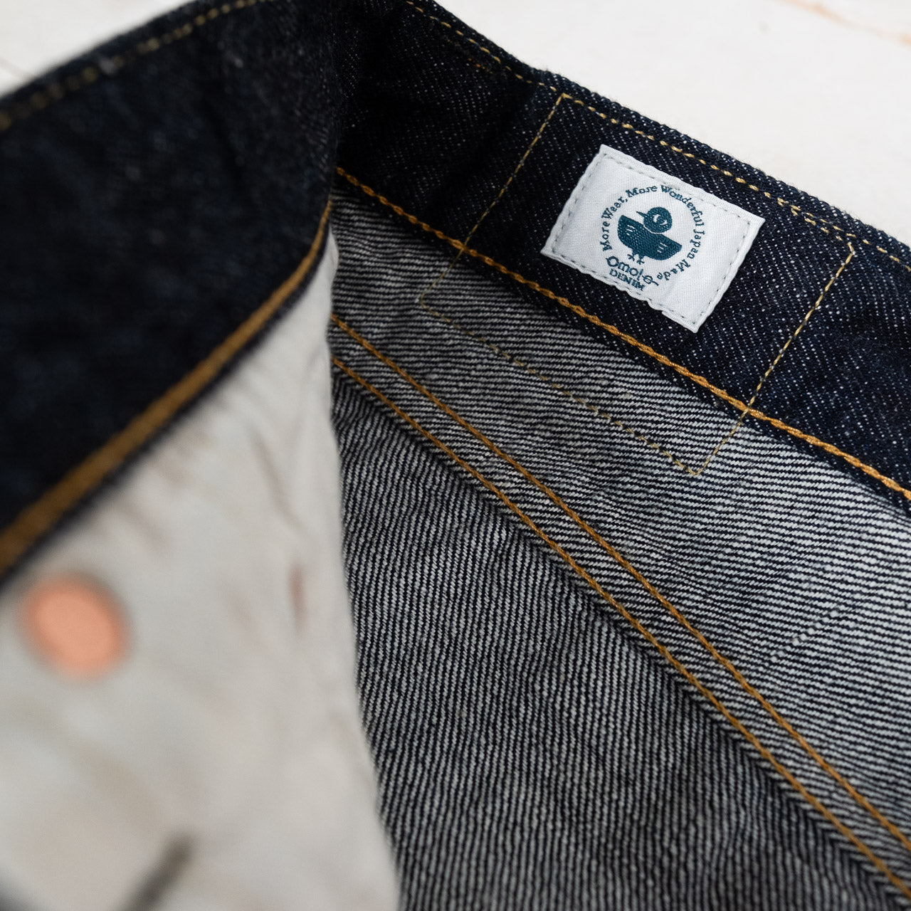 0415 13,5 oz. Straight Fit Jeans
