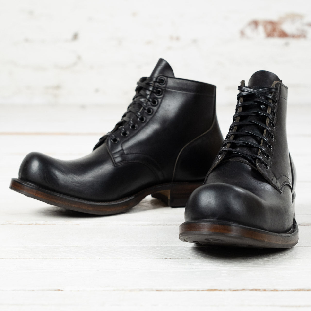 Service Boot 310 Wooly CXL Black