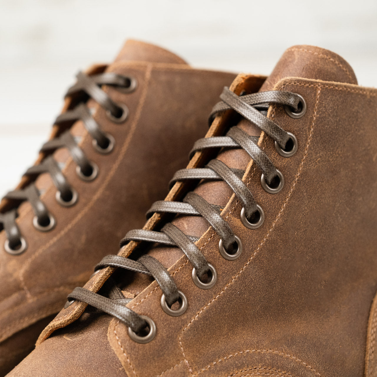 Service Boot 2040 Waxy Commander Toast