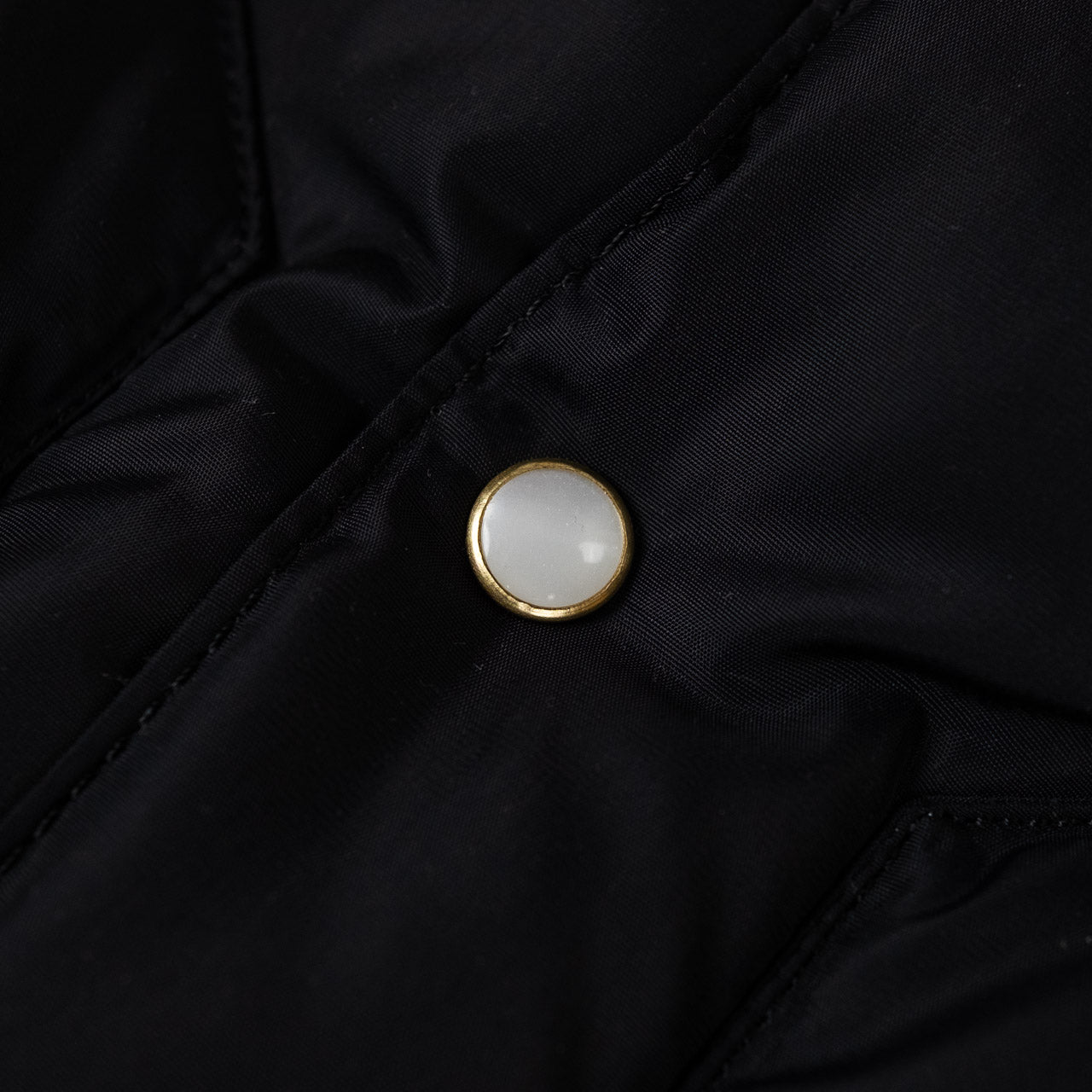 Rocky Mountain x Warehouse Christy Down Vest Schwarz