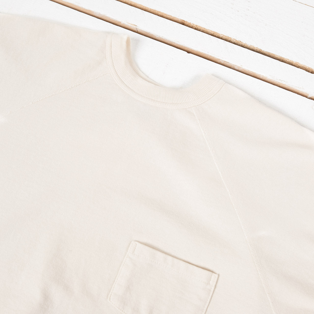 Short Sleeve Pocket Sweatshirt Cream