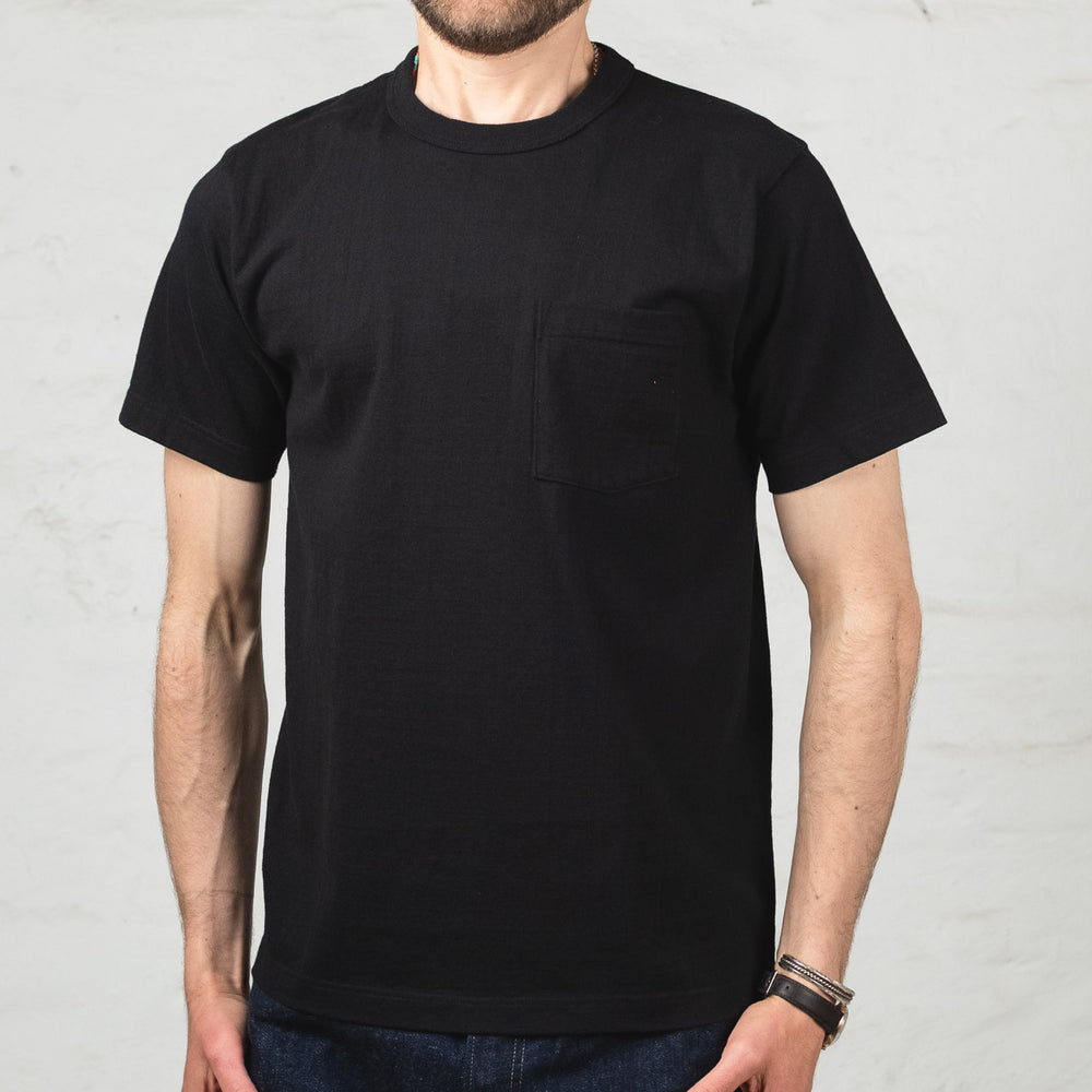 T-shirt lourd à poche noir