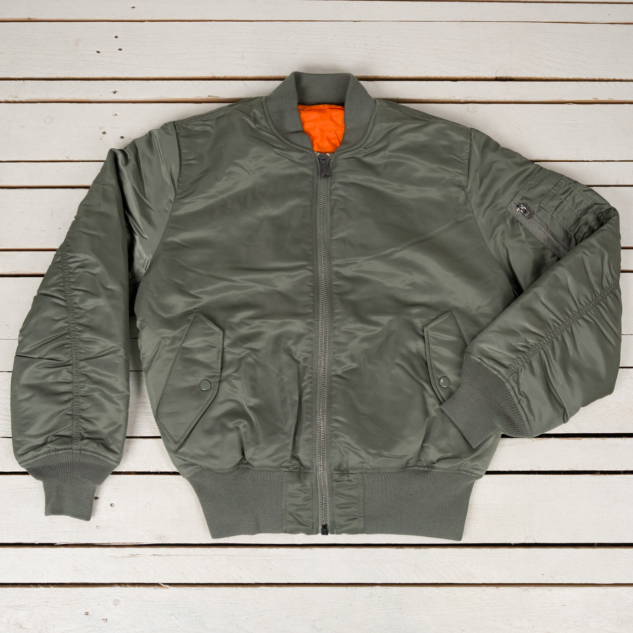 MA-1 Heritage Bomber Jacket Minimalist Edition Oliv