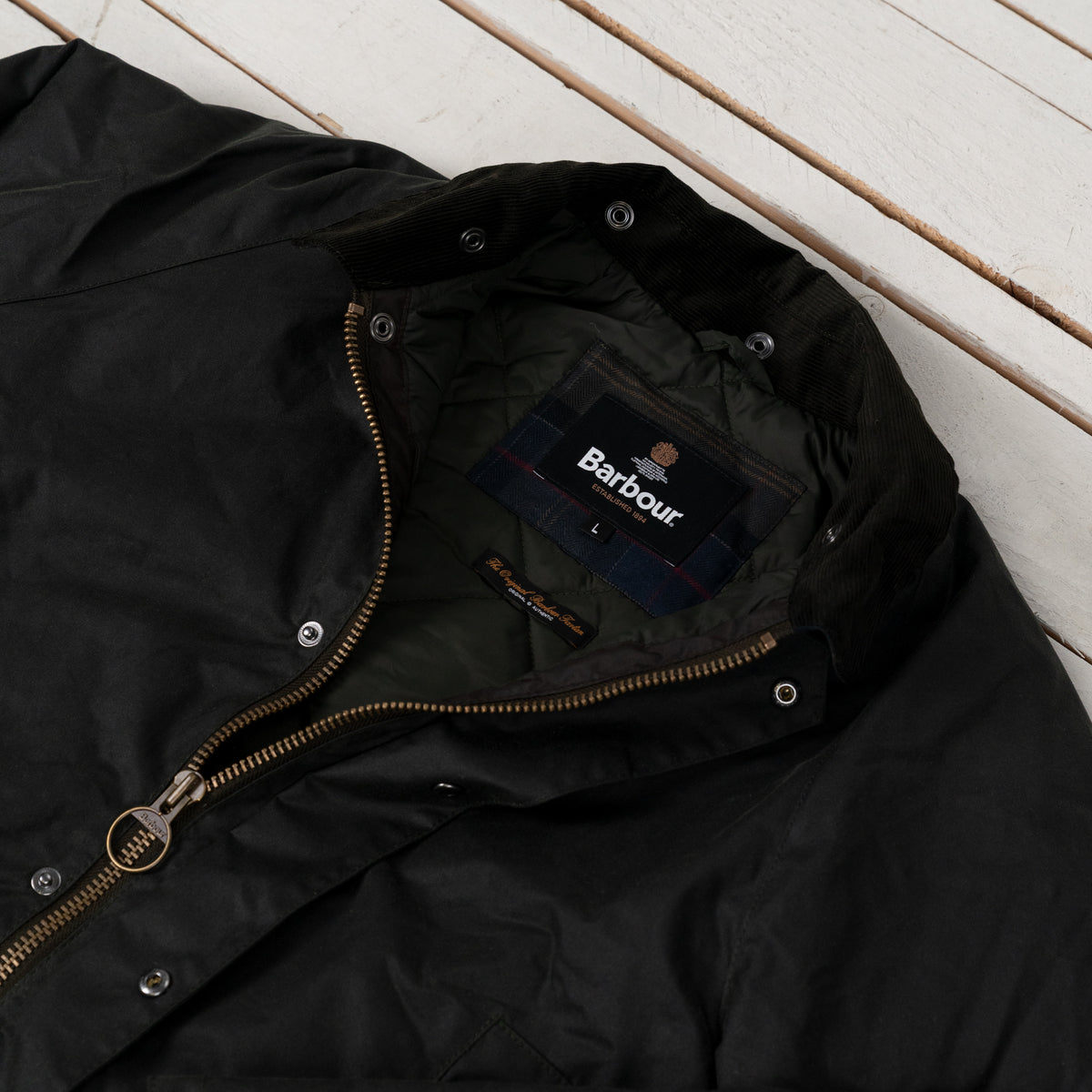 Modern Beaufort Wax Sauge/Shadow Classic