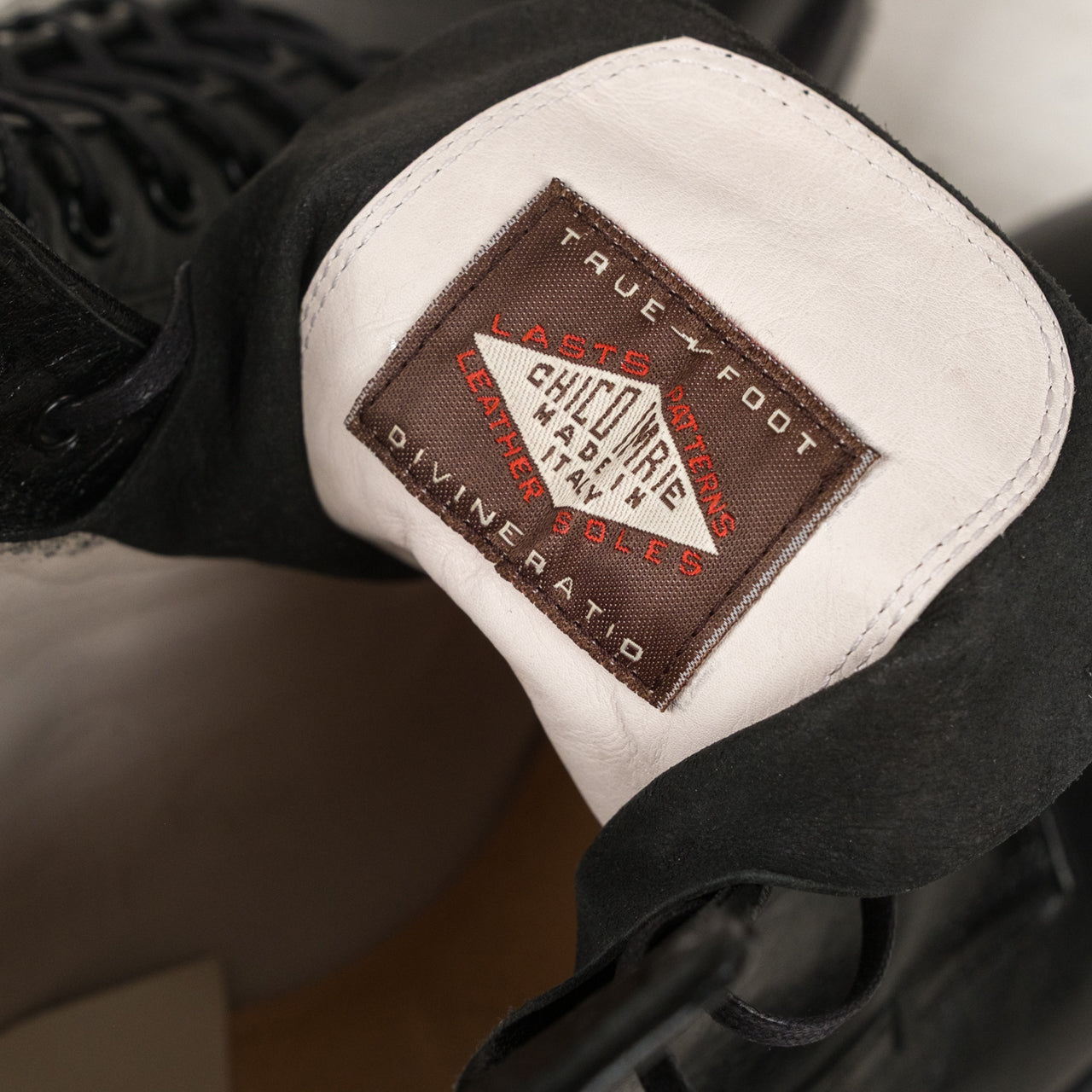 Fellini Canguro Cuir Noir
