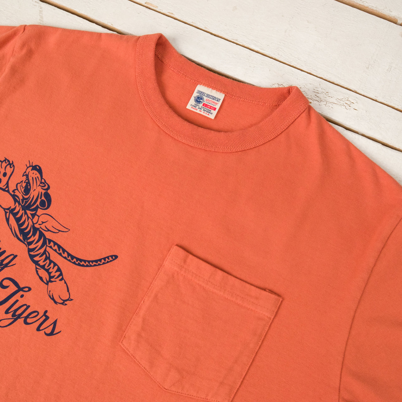 T-shirt à poche Flying Tigers Orange