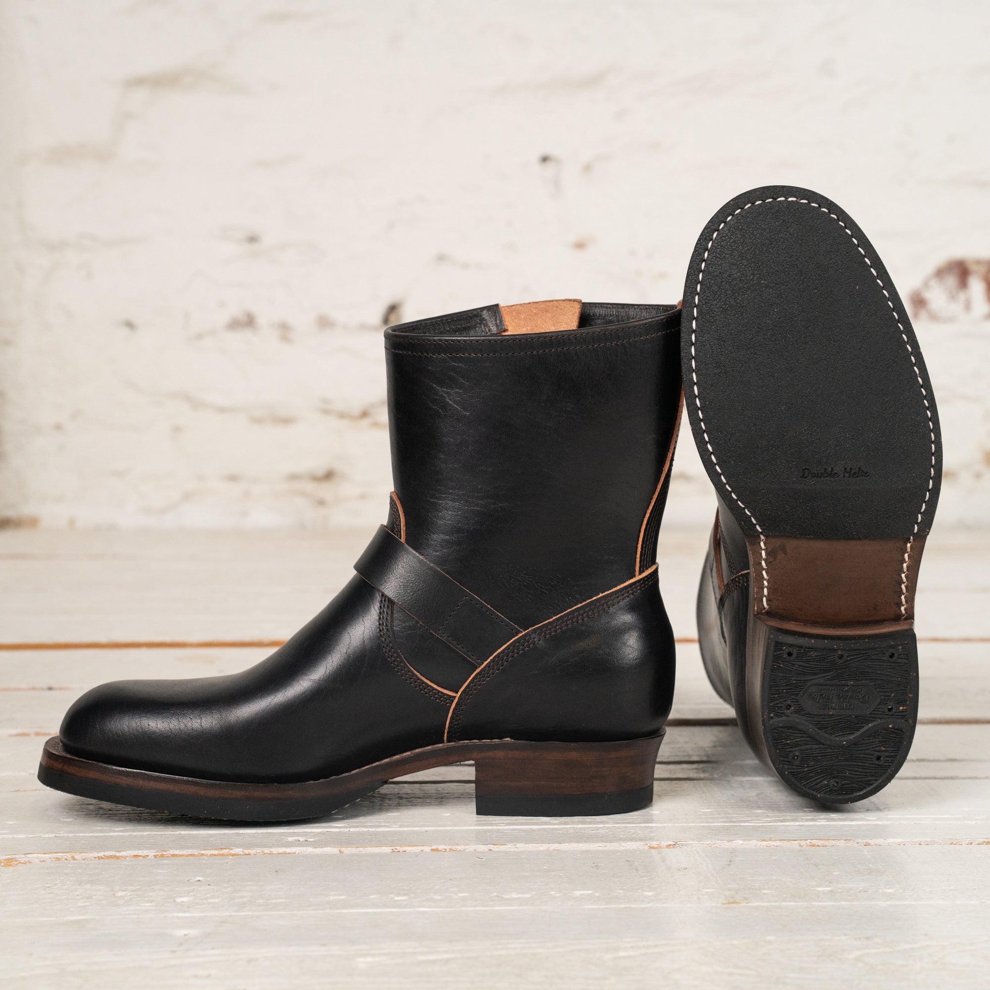 8,0" Detonator 902 Horsehide Schwarz