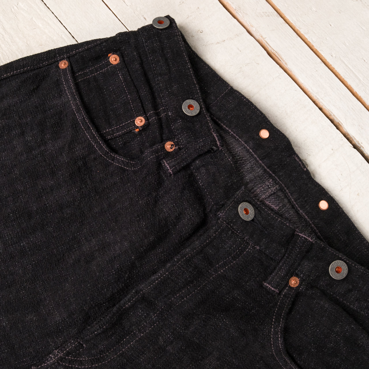 Ultra Slubby 15 oz. Heritage Jeans Hand Dye Schwarz