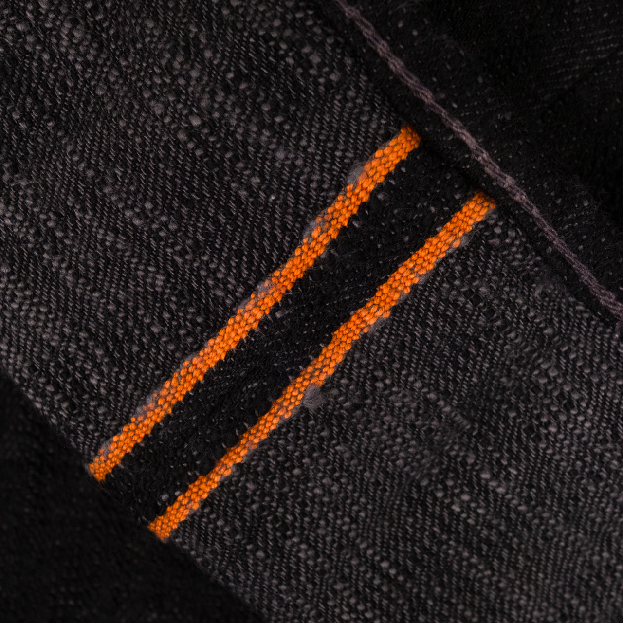Ultra Slubby 15 oz. Heritage Jeans Hand Dye Schwarz