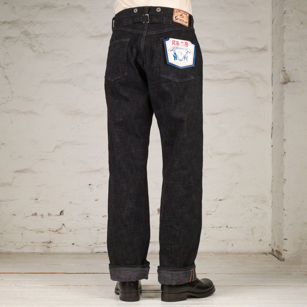 Ultra Slubby 15 oz. Heritage Jeans Hand Dye Schwarz
