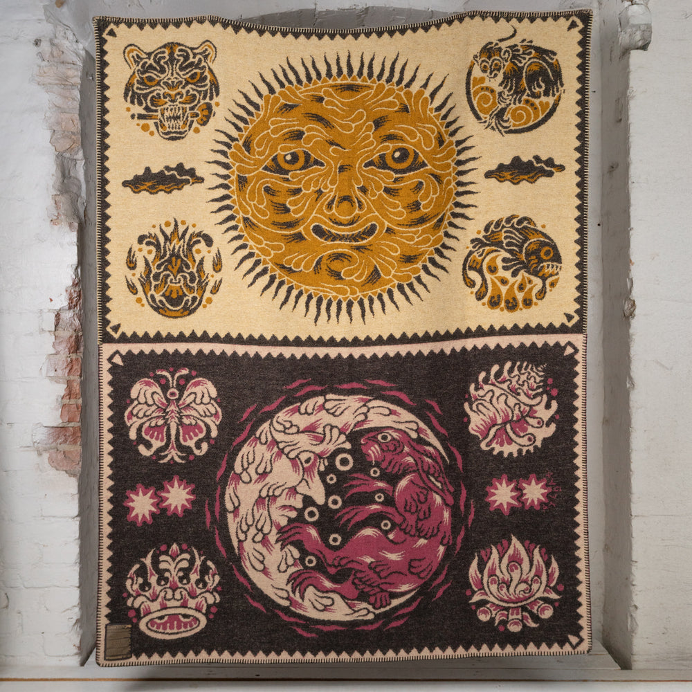 The 5th Sun Blanket