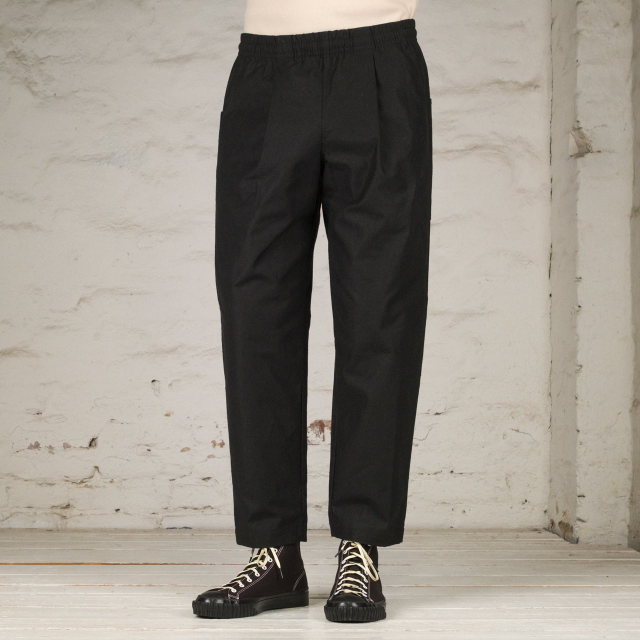 Back Nep Umps Pants Black