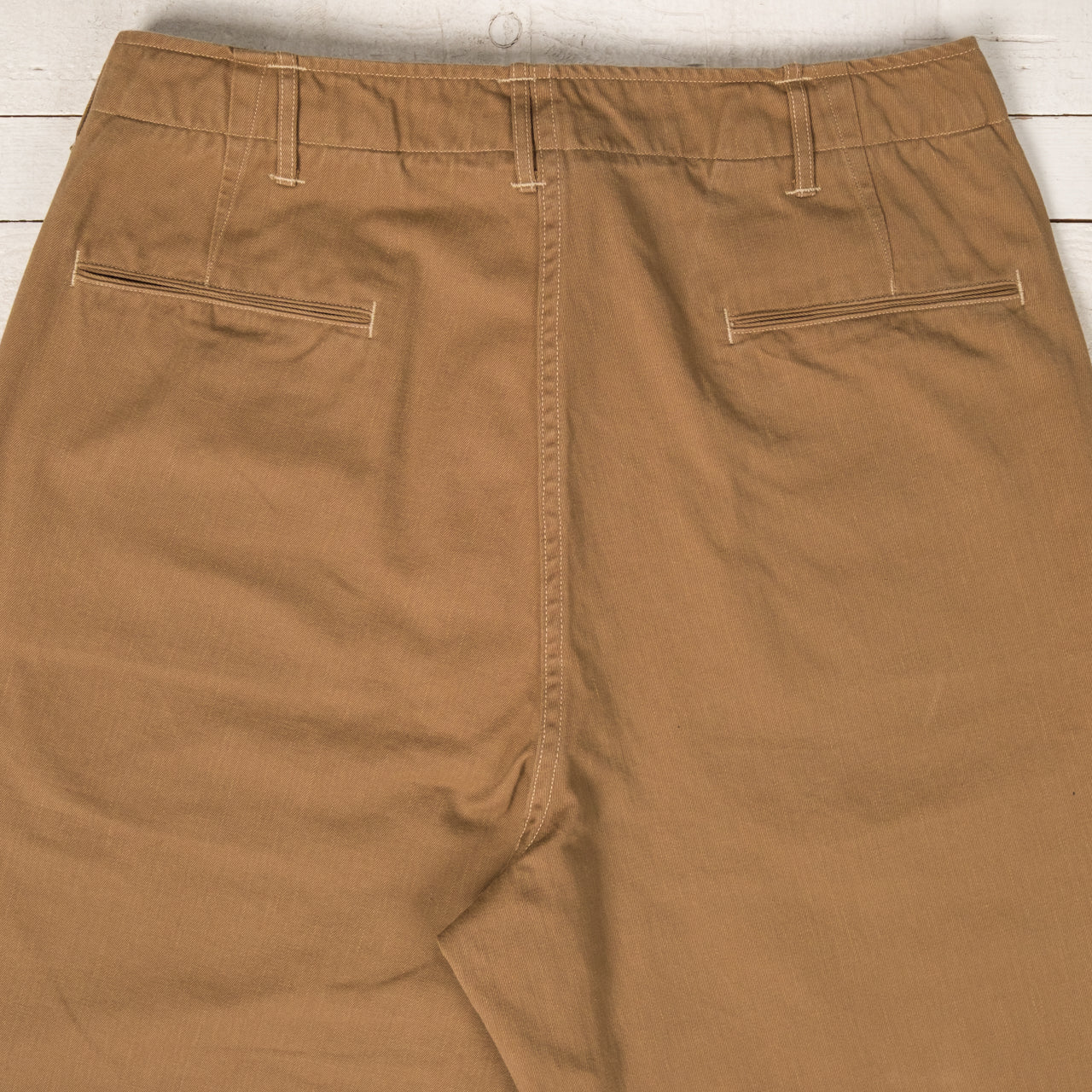 41 Chino en toile "Last Resort" kaki