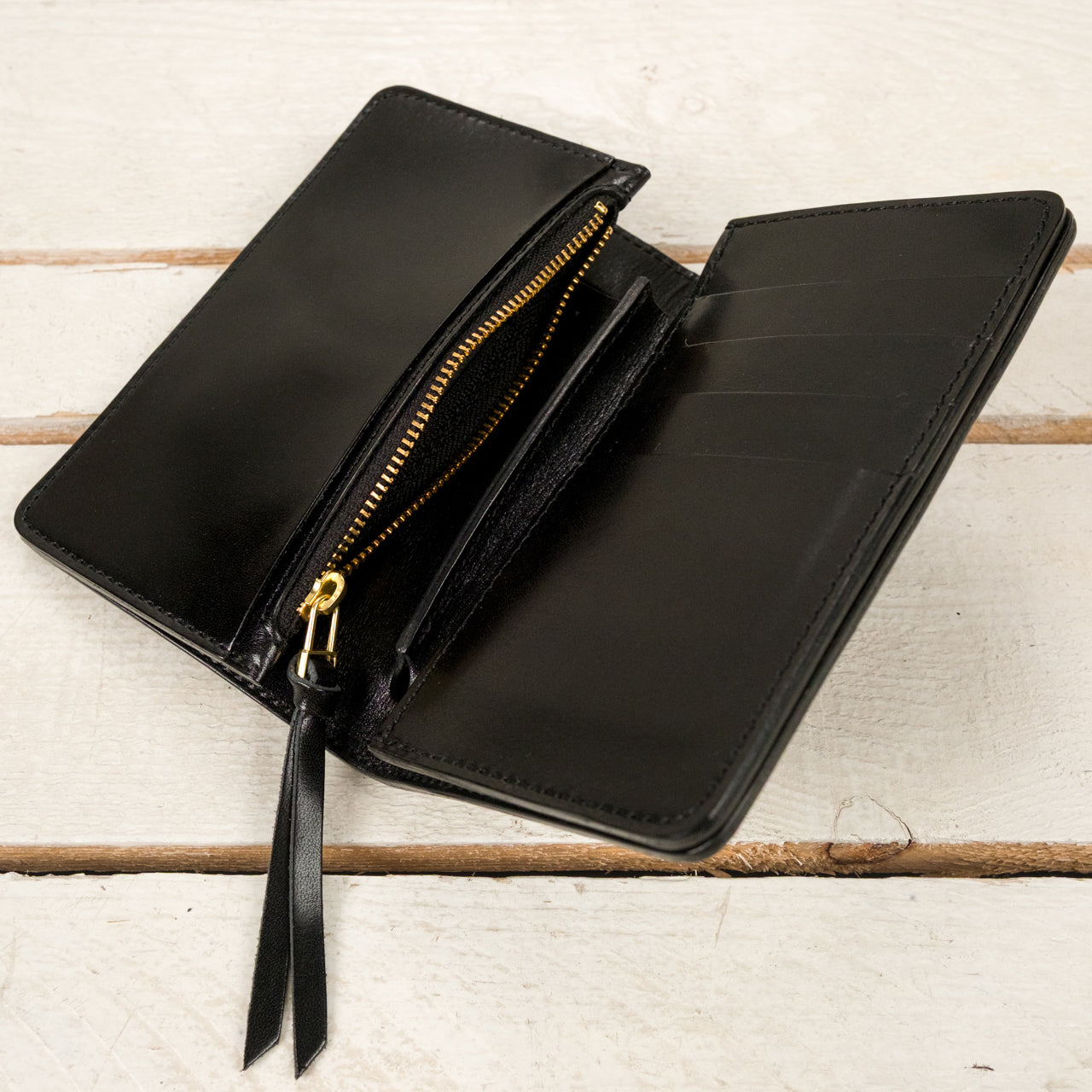 Middle Wallet Black