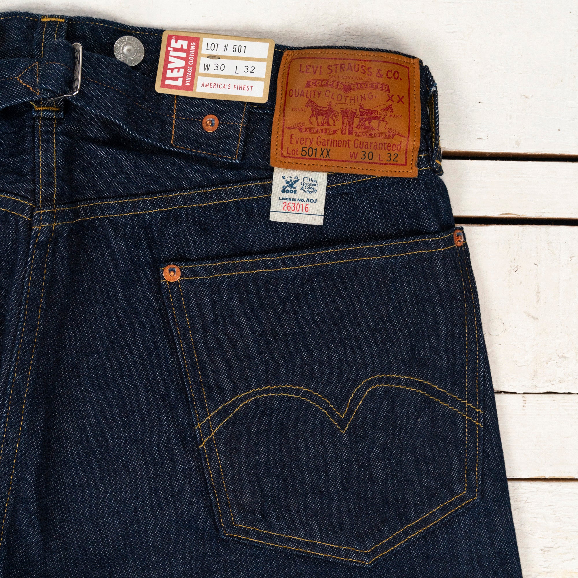 1933 501 Rigid Jean