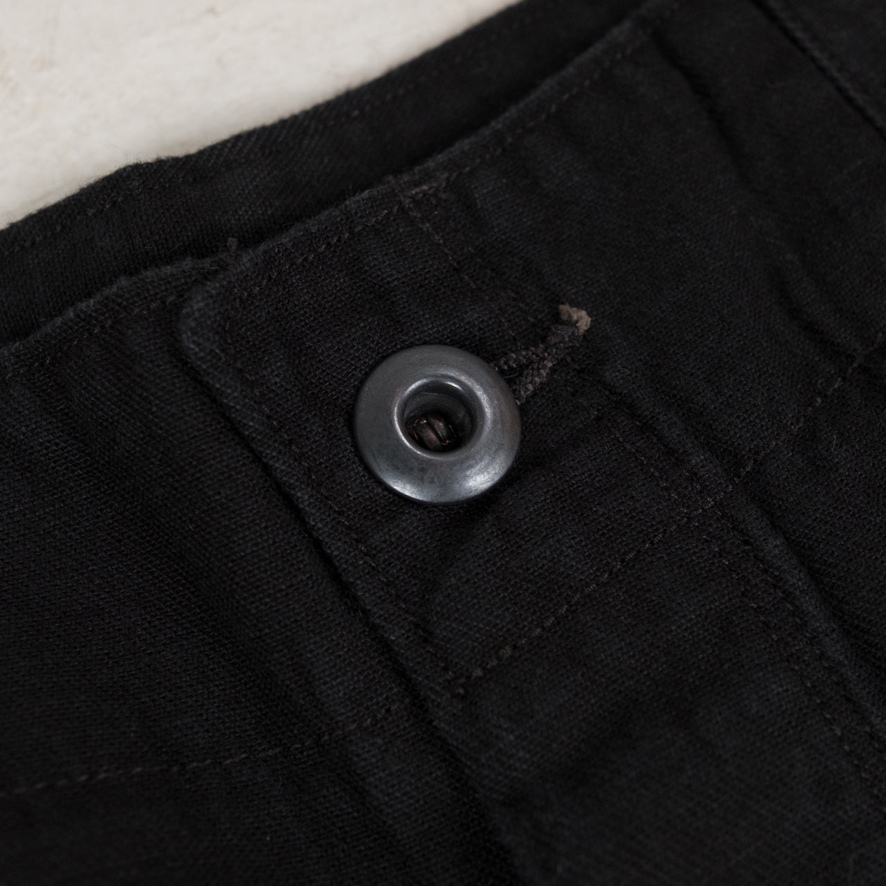 Doric Denim Trousers Coton chanvre Jean léger Noir