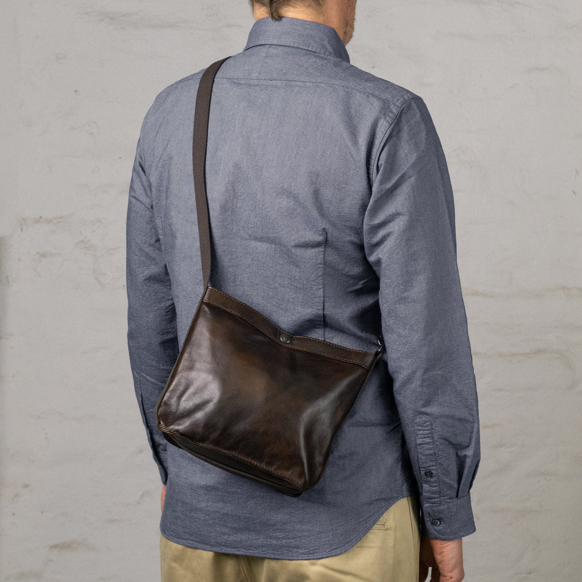 Magazine Bag Horsehide Dark Brown