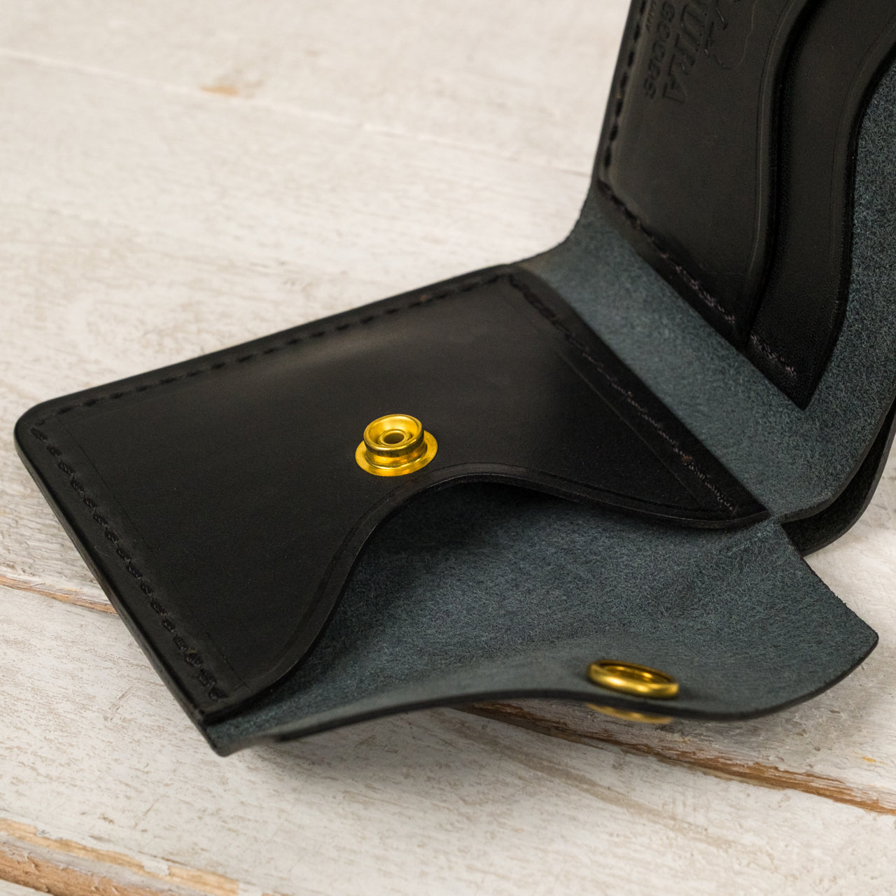 Bifold wallet black