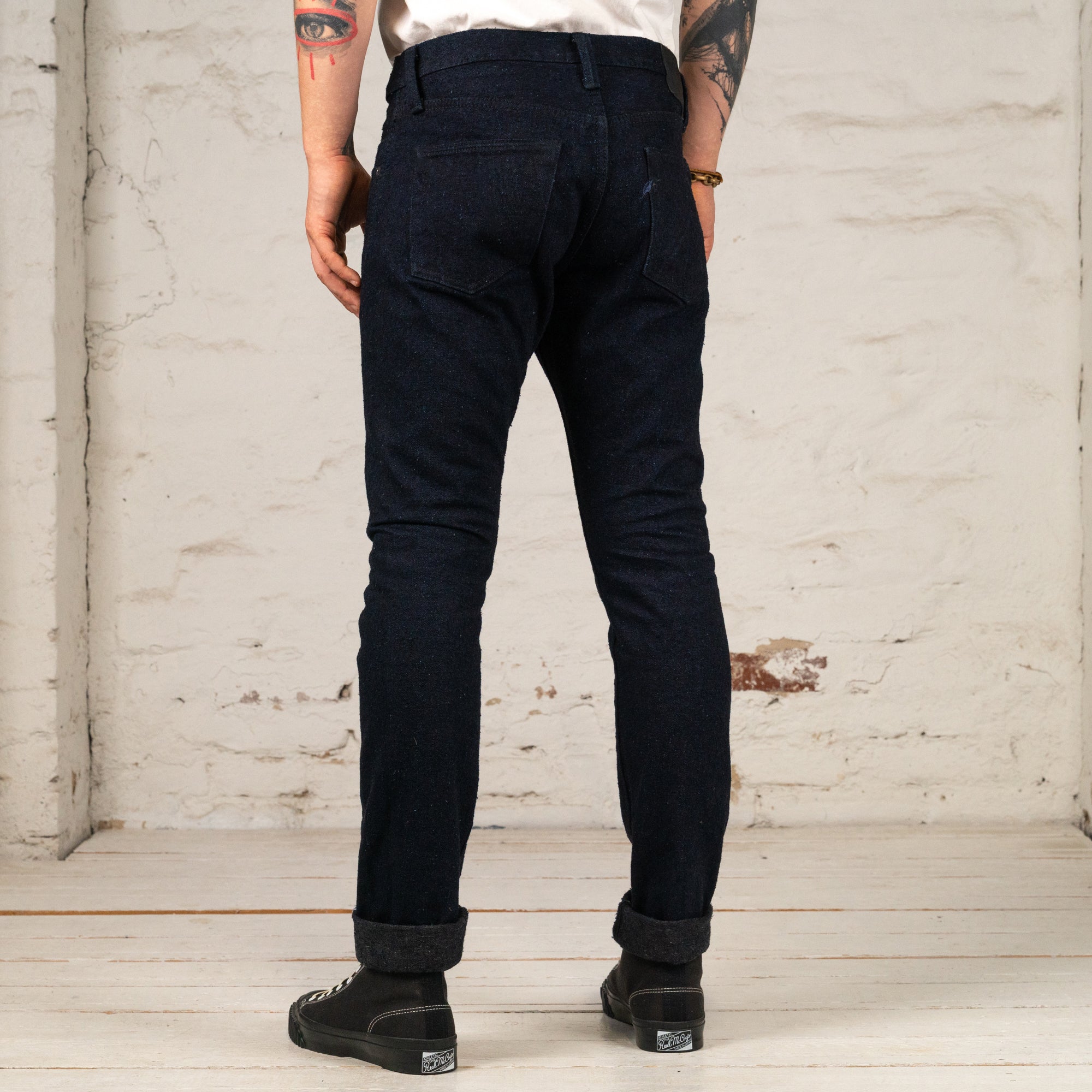 DNP-019-IDS 16 oz. Double Nep Relaxed Tapered Indigo x Sumi