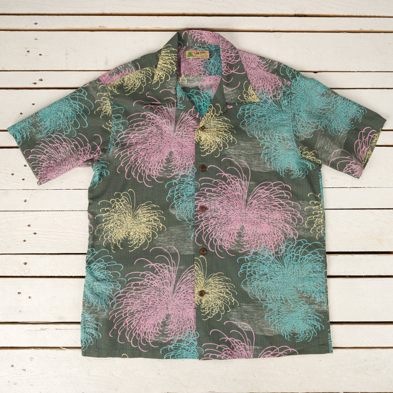 Chemise ouverte en coton et lin flammé "Chrysanthemum" Noir