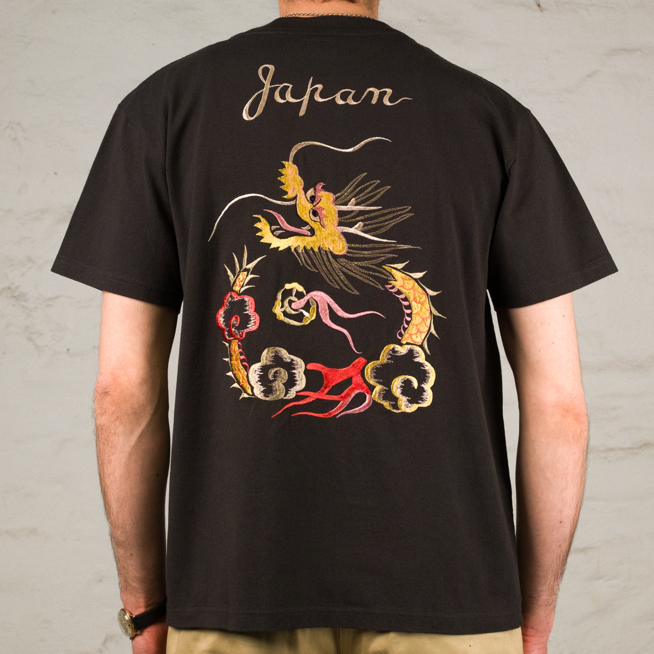 Taylor Toyo Suka T-Shirt Embroidered Dragon Schwarz