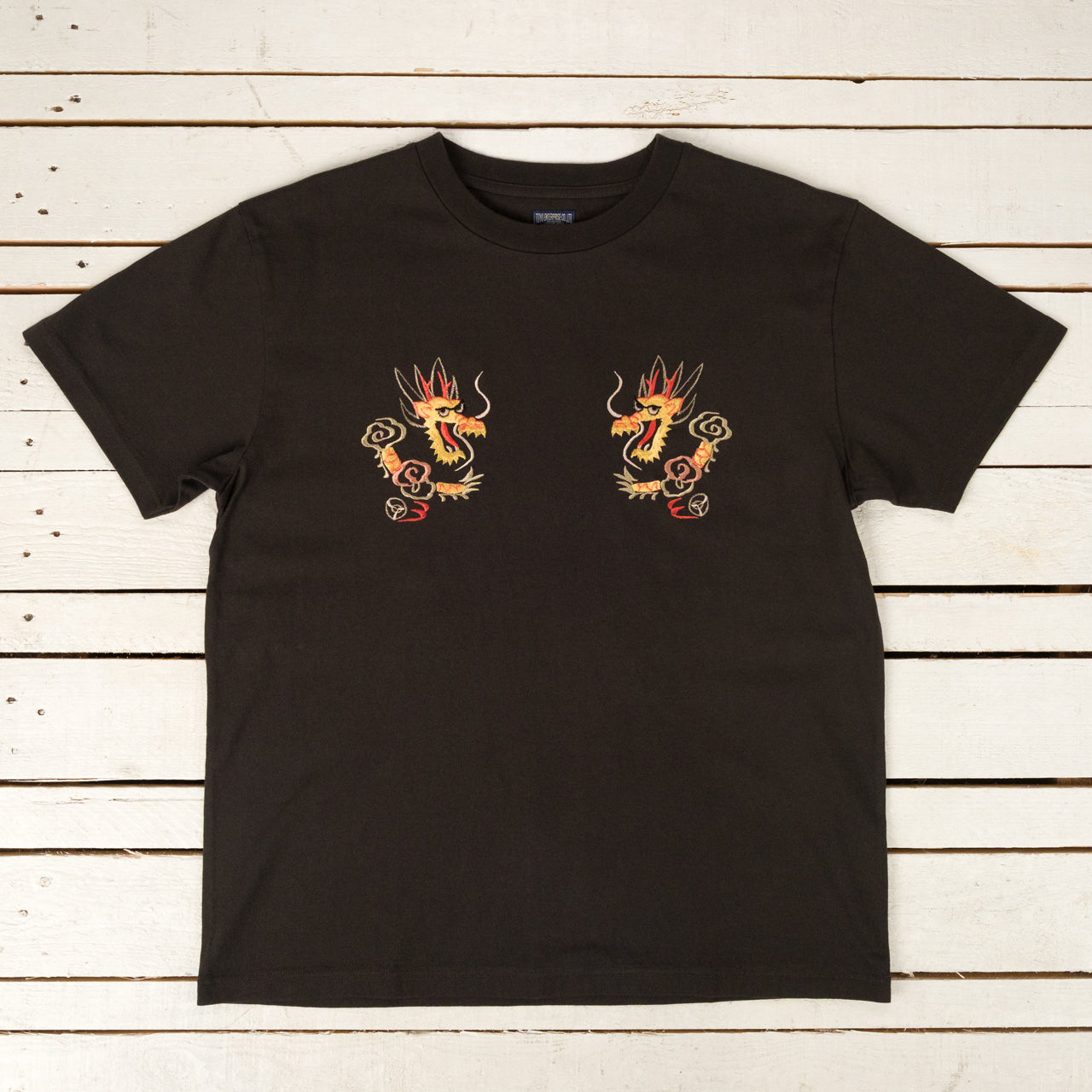 T-shirt Taylor Toyo Suka Dragon brodé Noir