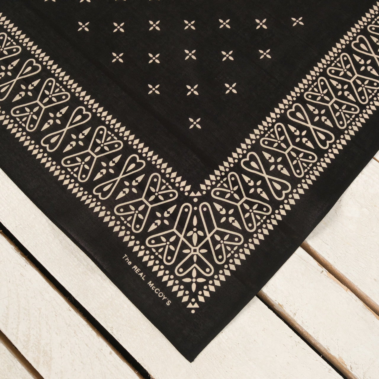 Bandana « Cross » noire