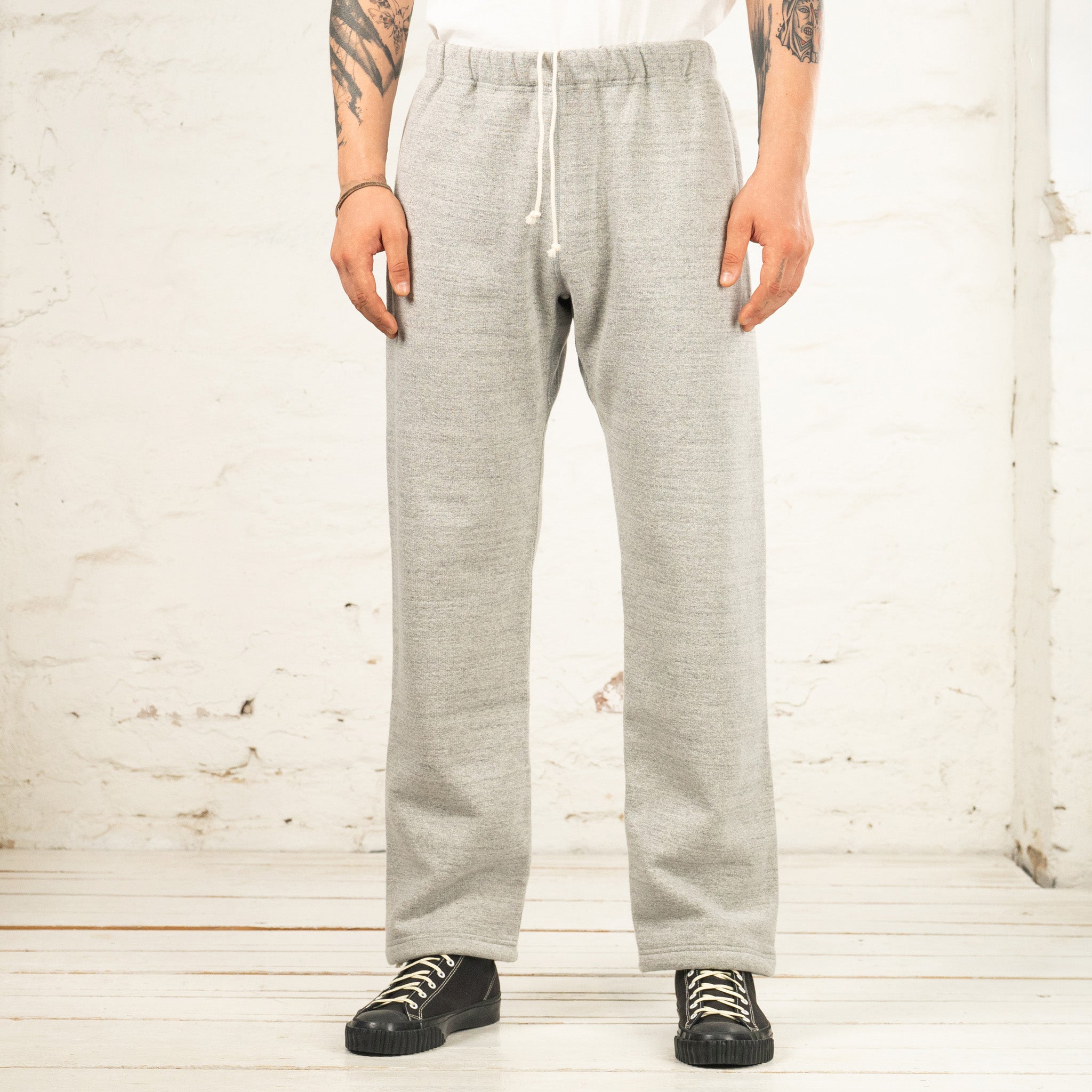 12 oz. Ball Park Sweat Pants Medium Grey