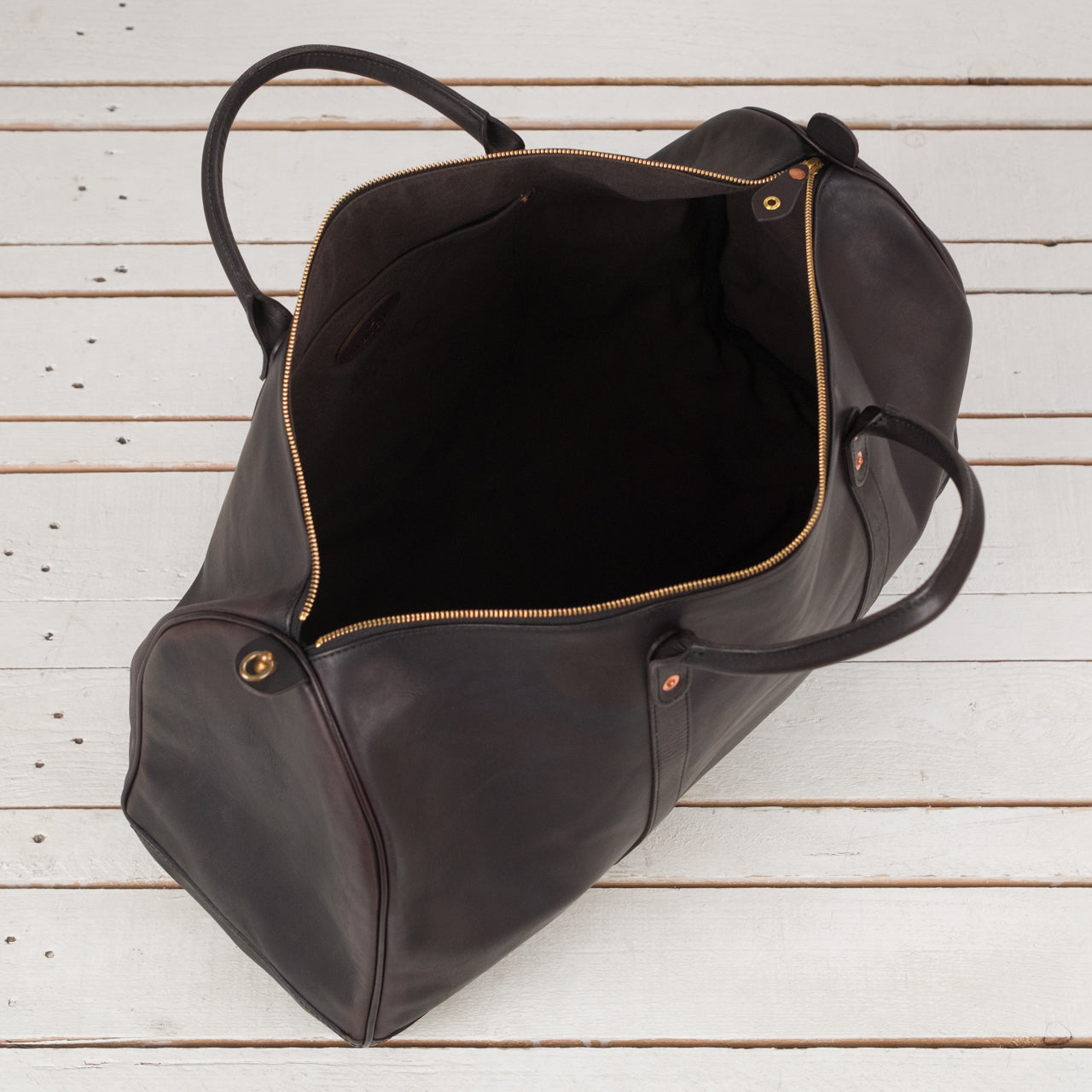 Leather Travel Boston Bag Black