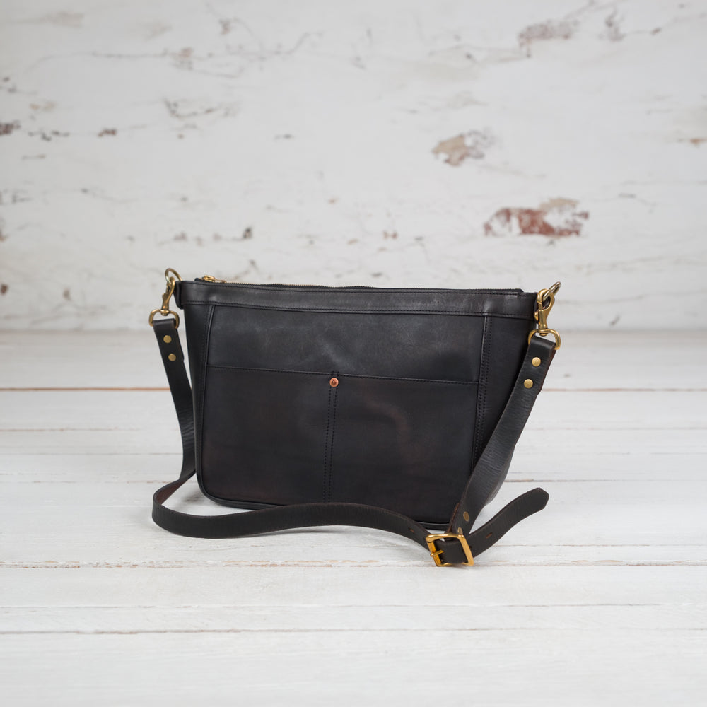 Leather Telephone Shoulder Bag Schwarz