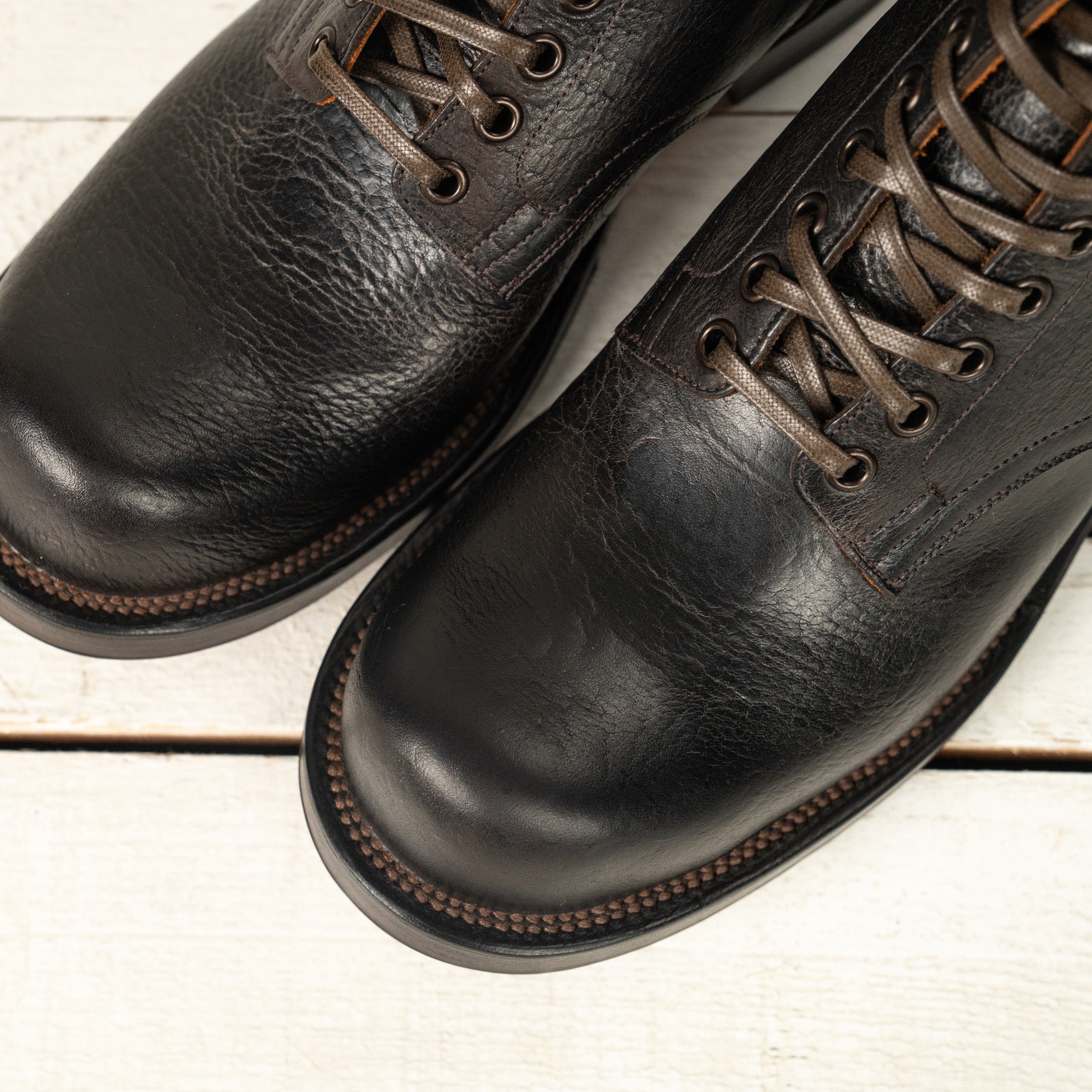 Service Boot 310 Kudu Dark Brown